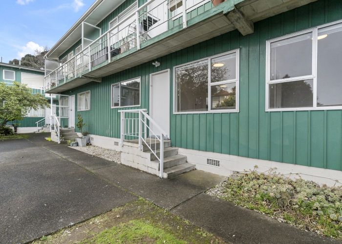  at 12/23 Fairview Road, Mount Eden, Auckland City, Auckland