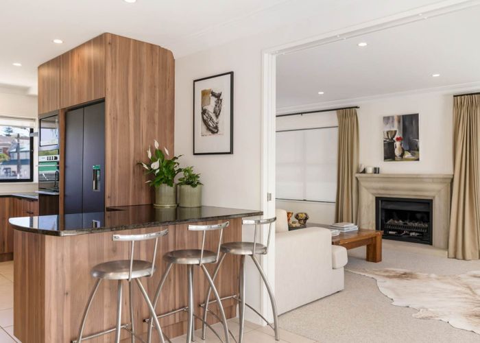  at 419 Beach Road, Mairangi Bay, North Shore City, Auckland