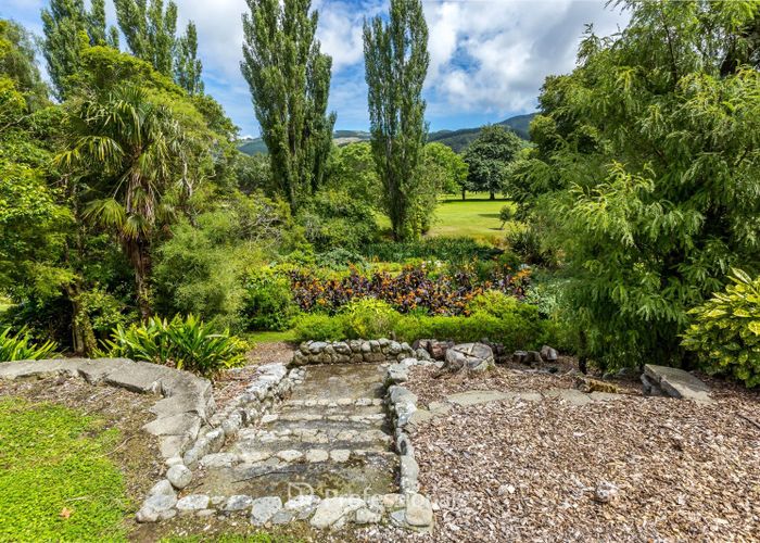  at 20 Barton Road, Heretaunga, Upper Hutt, Wellington