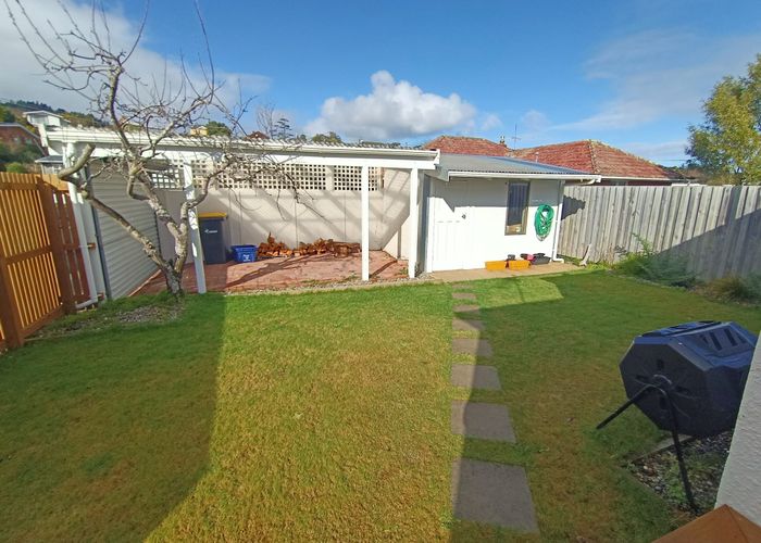  at 8 Maybank Street, North East Valley, Dunedin