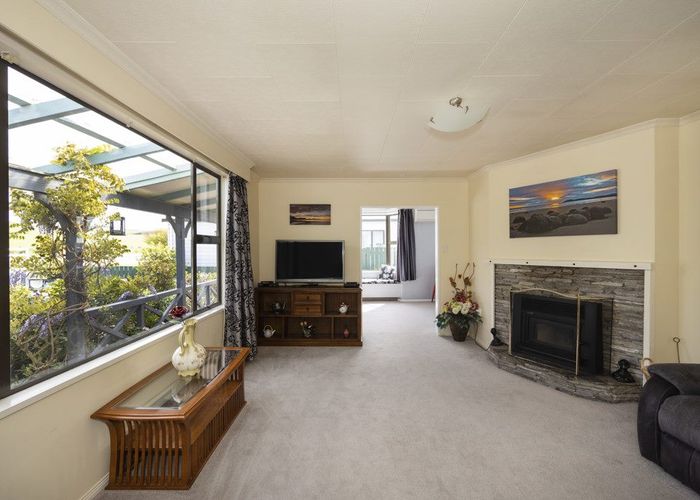  at 8 Airedale Road, Weston, Oamaru