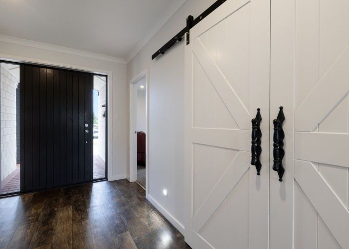  at 912 Omanawa Road, Tauranga