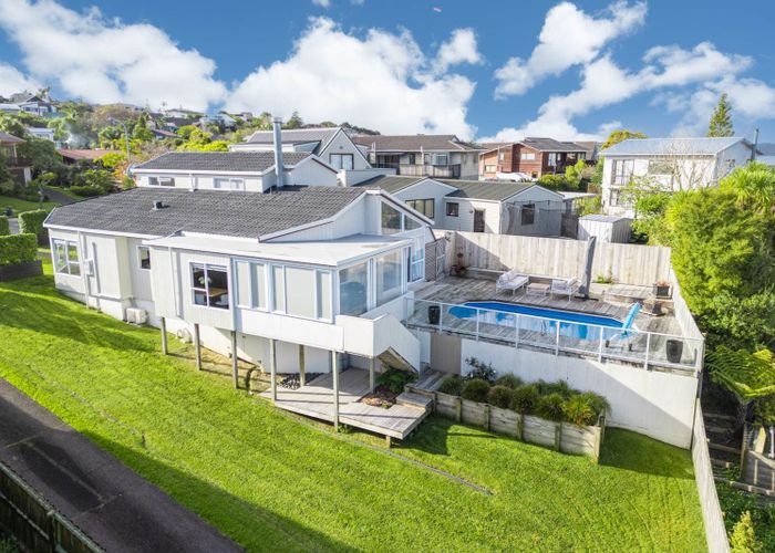  at 137 West Harbour Drive, West Harbour, Waitakere City, Auckland