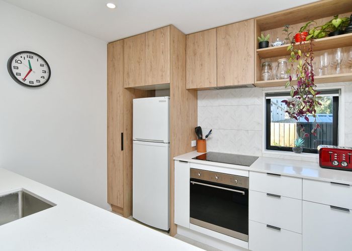  at 1/80 Milton Street, Somerfield, Christchurch