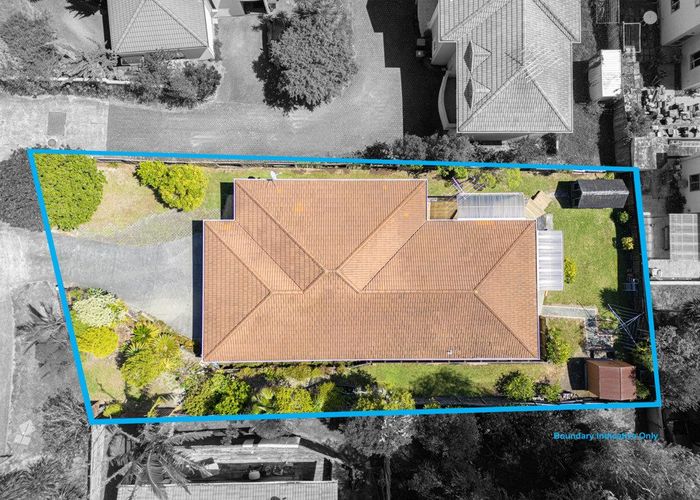  at 5 Ian Marwick Place, Birkenhead, Auckland