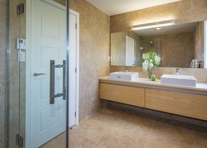  at 4 Tuatini Place, Long Bay, North Shore City, Auckland