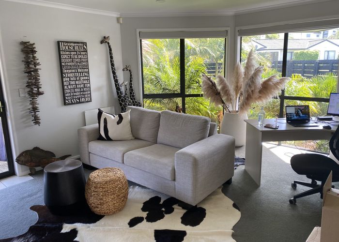  at 20 Toomer Place, Beachlands, Manukau City, Auckland