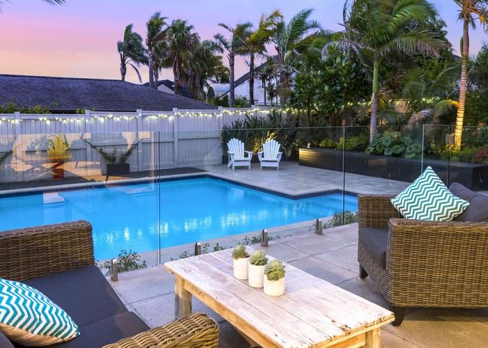  at 43 Manor Park, Sunnyhills, Auckland