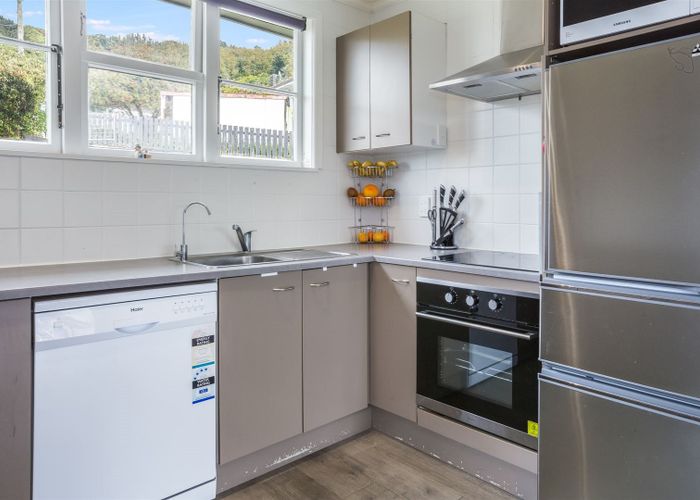  at 18 Waiho Terrace, Elsdon, Porirua