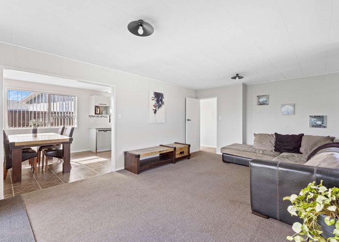 at 42 Rosendale Avenue, Spotswood, New Plymouth
