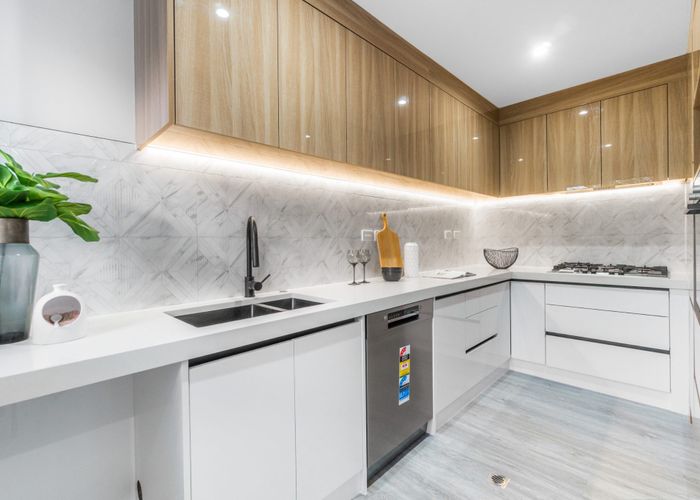  at 9D Parrish Road, Sandringham, Auckland City, Auckland