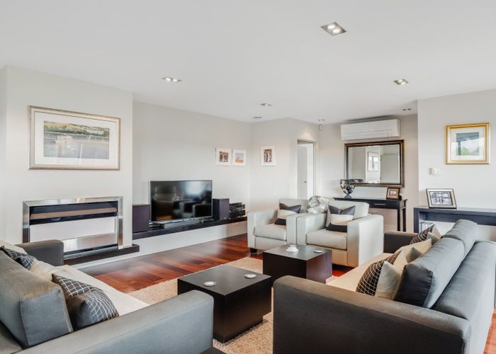  at 21 Olena Avenue, Sunnyhills, Auckland