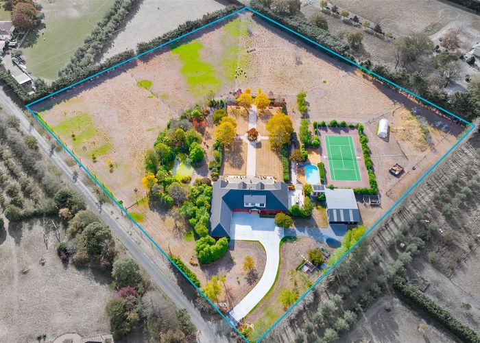  at 44 Modena Place, Ohoka, Kaiapoi