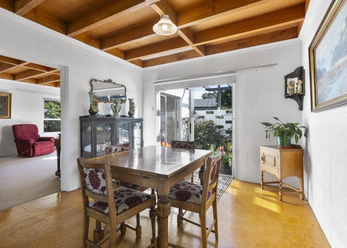  at 194a Seaview Road, Westown, New Plymouth, Taranaki