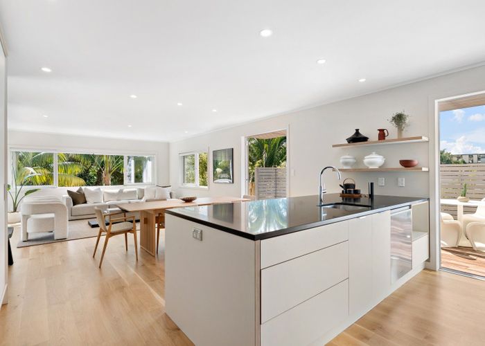  at 2/62 St Georges Bay Road, Parnell, Auckland City, Auckland