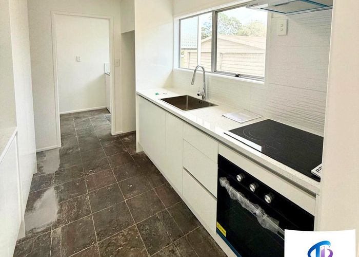  at 17 Bluewater Place, Wattle Downs, Manukau City, Auckland