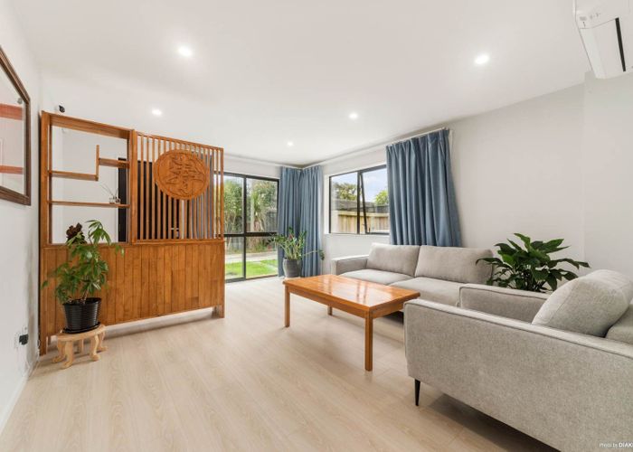  at 95C Lynwood Road, New Lynn, Waitakere City, Auckland