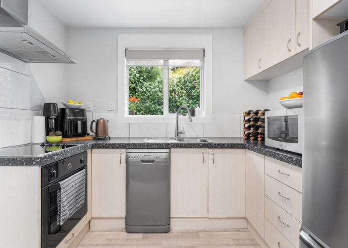  at 2/101 Bayswater Crescent, Bromley, Christchurch City, Canterbury