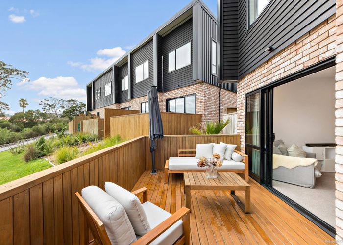  at 11 Tamora Lane, Avondale, Auckland
