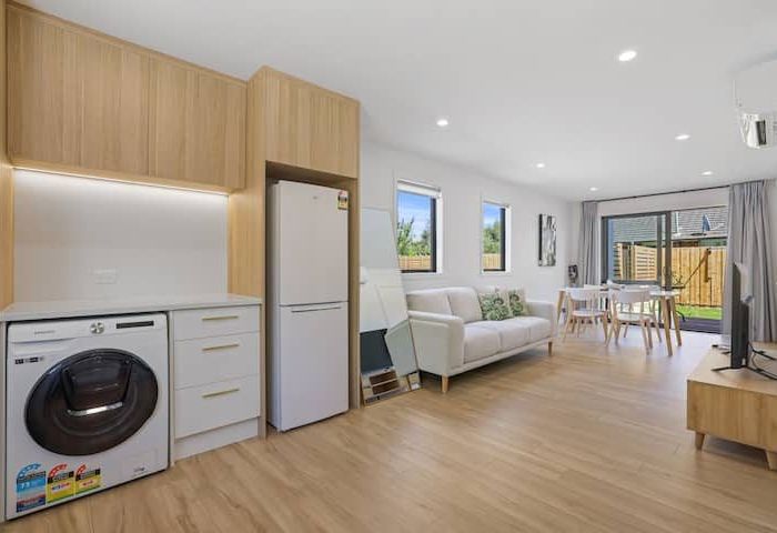  at 2/424 Gloucester Street, Linwood, Christchurch City, Canterbury
