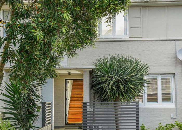  at 834 Dominion Road, Mount Eden, Auckland City, Auckland