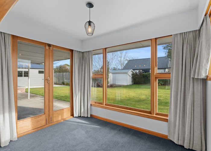  at 15 Hampton Place, Ilam, Christchurch City, Canterbury