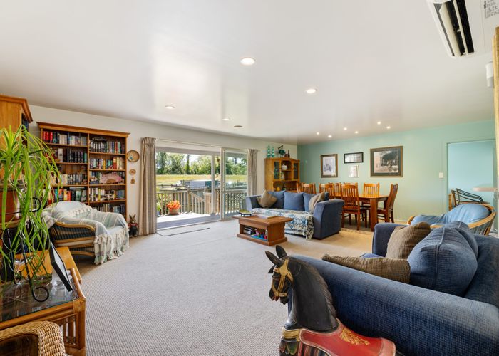  at 219 Coutts Island Road, Coutts Island, Belfast