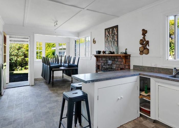  at 161 Wairau Road, Oakura, New Plymouth, Taranaki