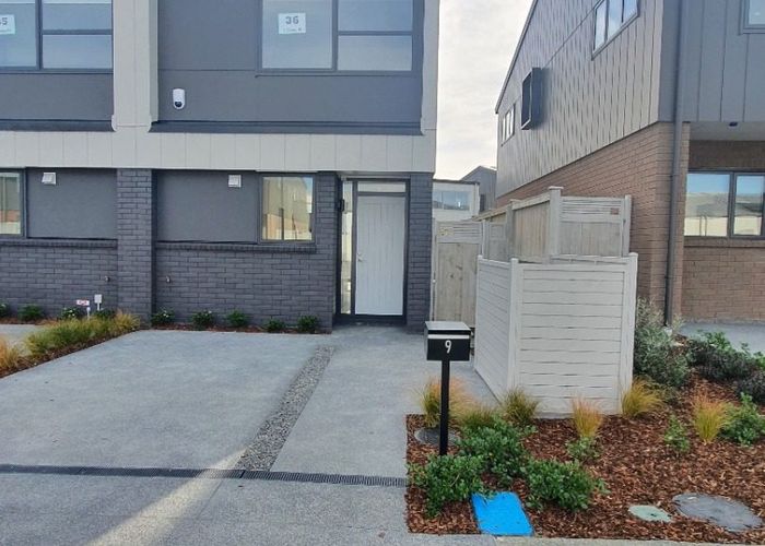  at 9 Orona Place, Takanini, Papakura, Auckland