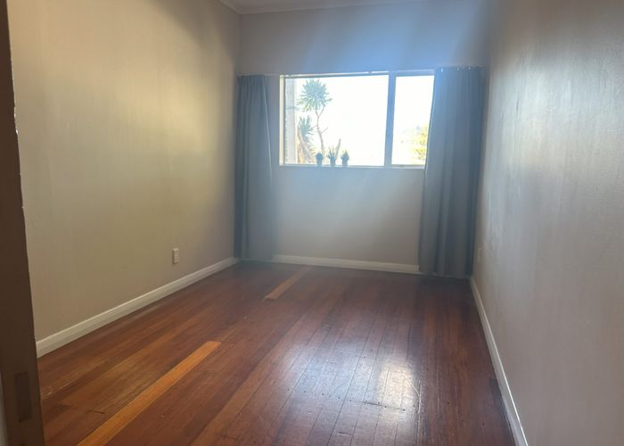  at 7 Moult Street, Titahi Bay, Porirua