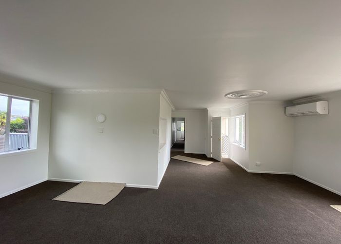  at 4/18 Roderick Street, Otumoetai, Tauranga