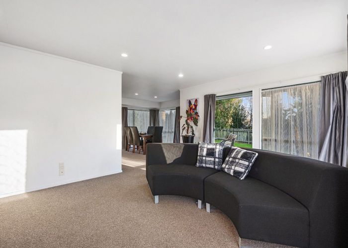  at 1/112 Parkhurst Road, Parakai, Rodney, Auckland