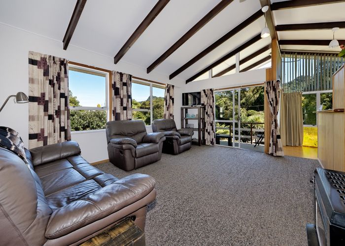  at 11 Upland Road, Huia, Auckland