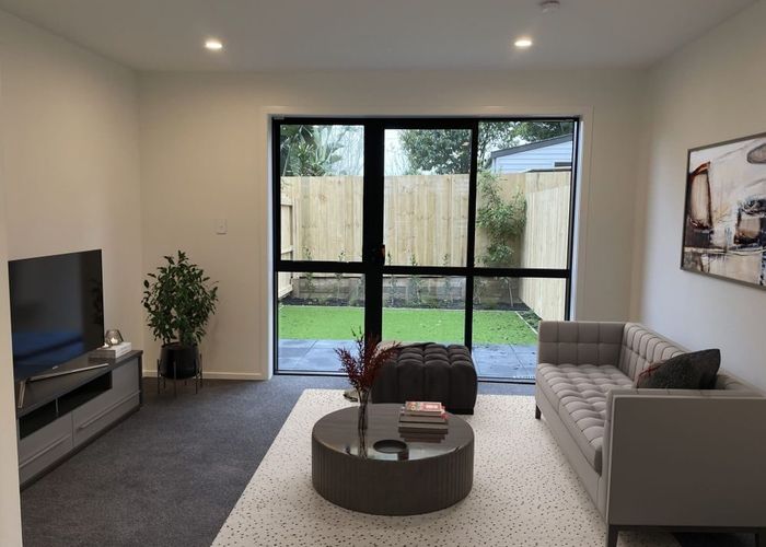  at 4/63 Taikata Road, Te Atatu Peninsula, Waitakere City, Auckland