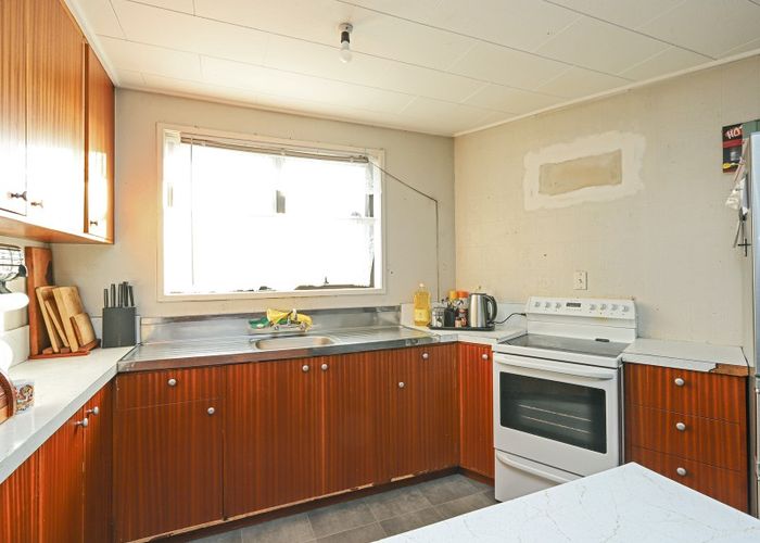  at 12 Baker Street, Flaxmere, Hastings