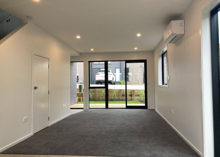  at 2/29 Price Crescent, Mount Wellington, Auckland City, Auckland