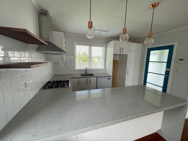  at 60 St Leonards Road, Kelston, Waitakere City, Auckland