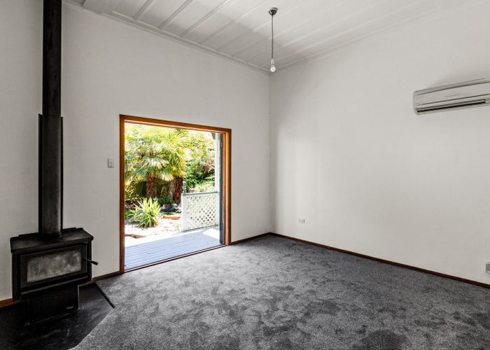  at 25 Chaucer Road South, Hospital Hill, Napier