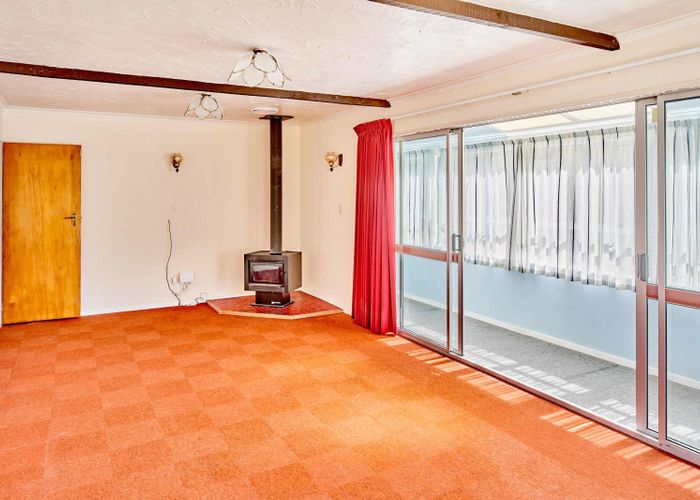  at 5 Apple Terrace, Ranui, Porirua