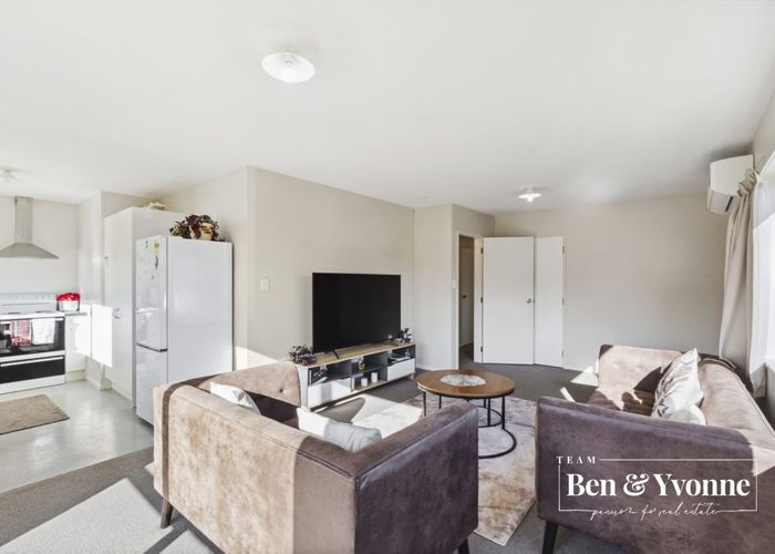  at 25B Leonard Road, Mount Wellington, Auckland City, Auckland