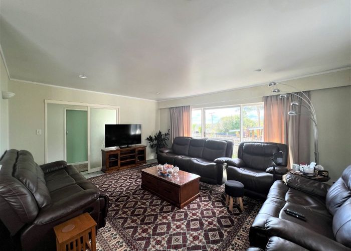  at 208 Methuen Rd, New Windsor, Auckland City, Auckland