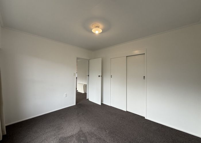  at 3/242 Onewa Road, Birkenhead, North Shore City, Auckland