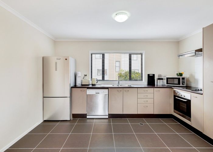  at 227/172 McLeod Road, Te Atatu South, Waitakere City, Auckland