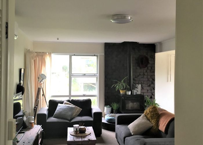  at 2/25 Archers Road, Glenfield, North Shore City, Auckland