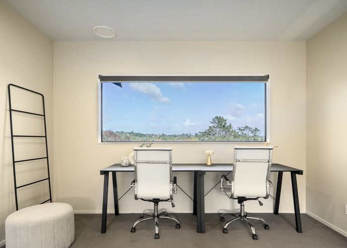  at 24 Schopolo Place, Schnapper Rock, North Shore City, Auckland