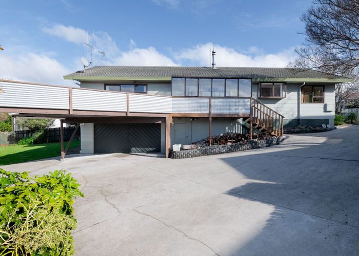  at 17 Houhere Place, Pukete, Hamilton