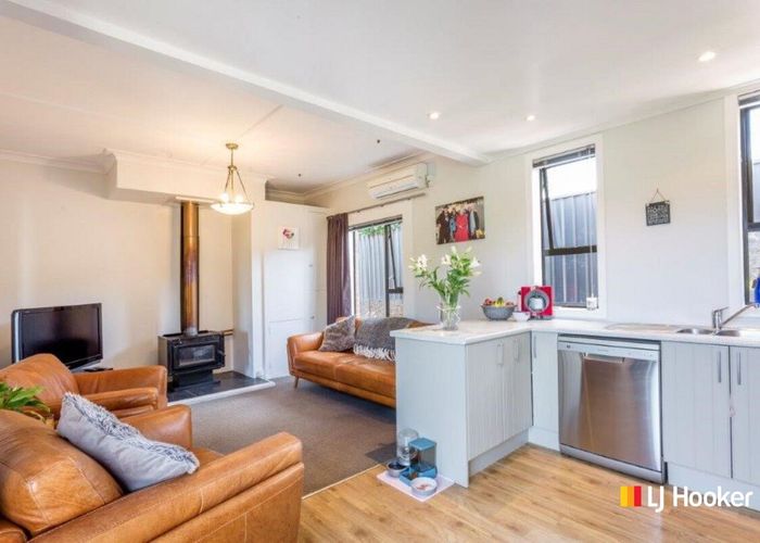  at 42 Pitcairn Street, Belleknowes, Dunedin, Otago