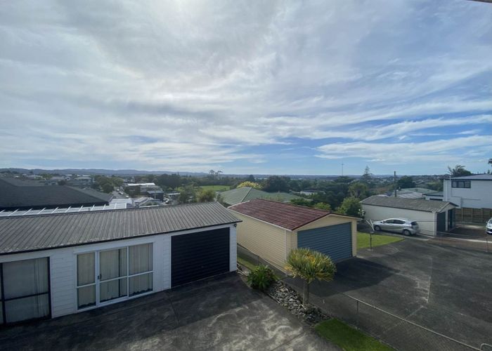  at 22 Mcfadzean Drive, Blockhouse Bay, Auckland City, Auckland
