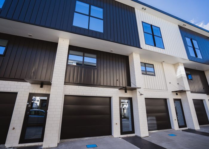  at 200 Carrington Road, Mount Albert, Auckland City, Auckland