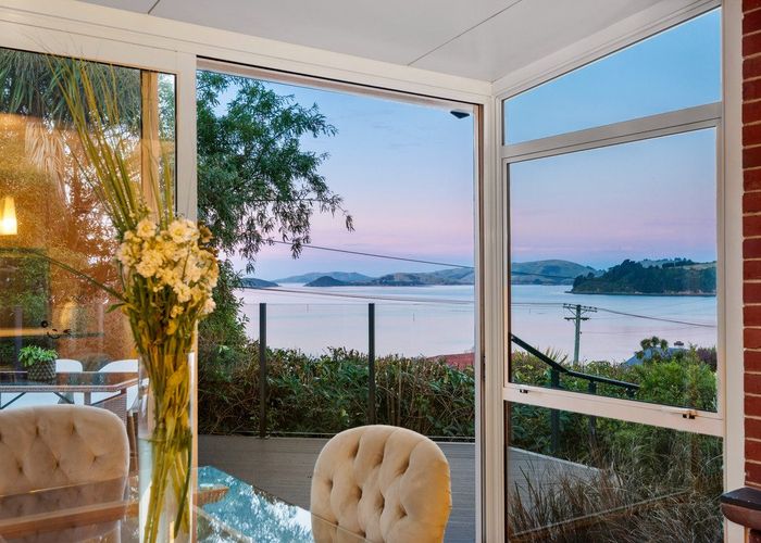  at 17 Kiwi Street, Saint Leonards, Dunedin